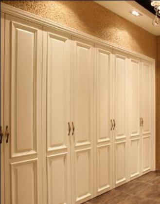 双开衣柜门有许多款式可供选择