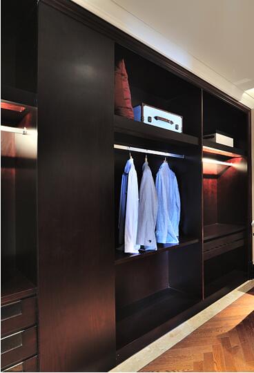 了解衣柜收纳的必学技巧